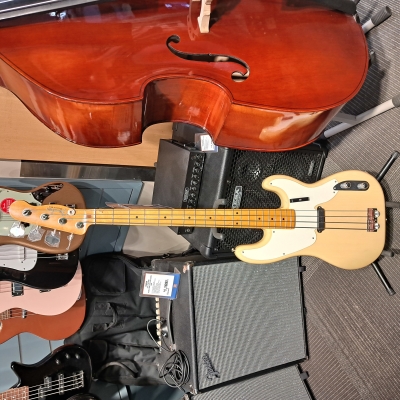 Fender American Vintage Series 54 P-Bass
